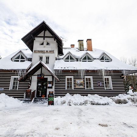 Hotel Hotylek Na Myte à Harrachov Extérieur photo