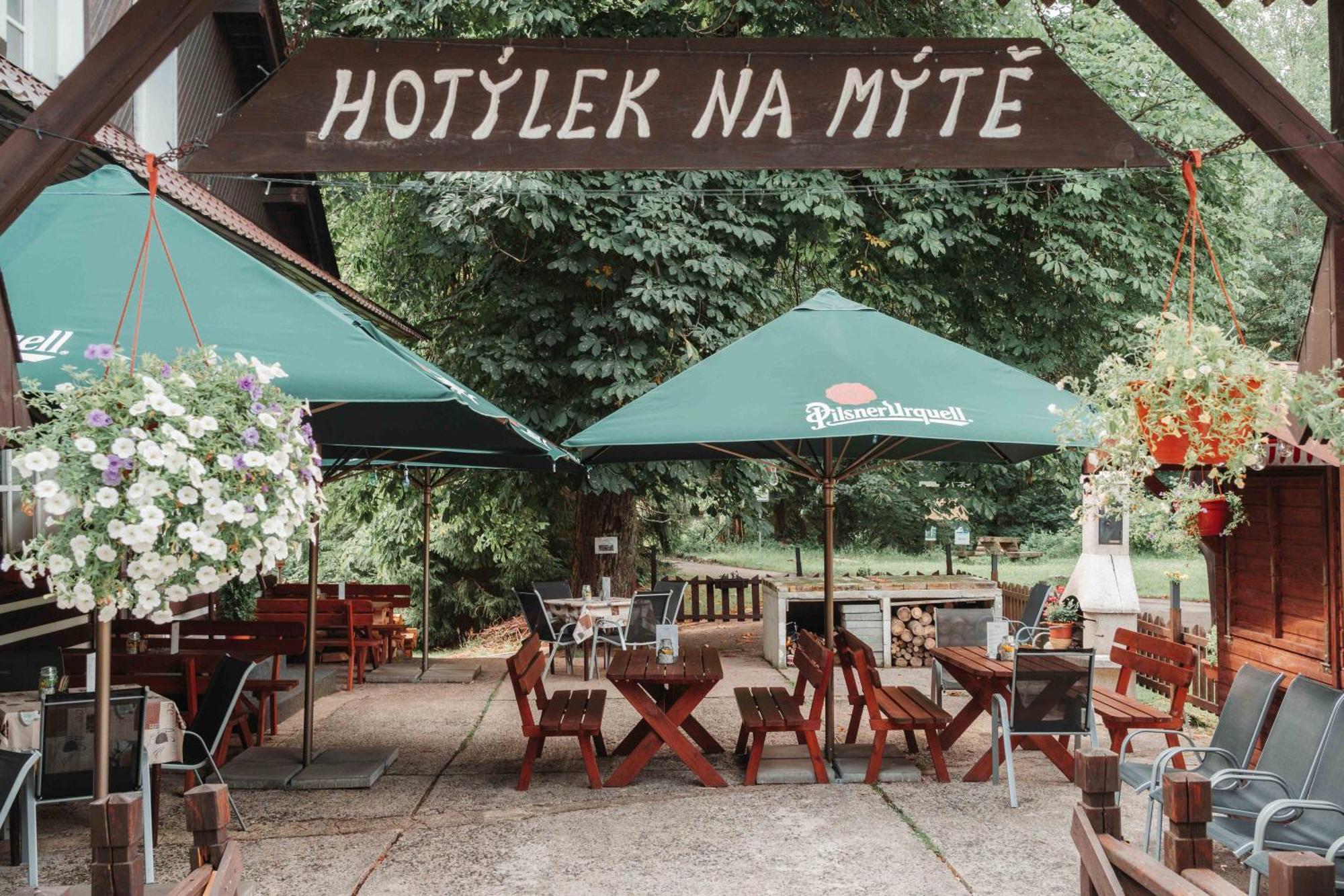 Hotel Hotylek Na Myte à Harrachov Extérieur photo