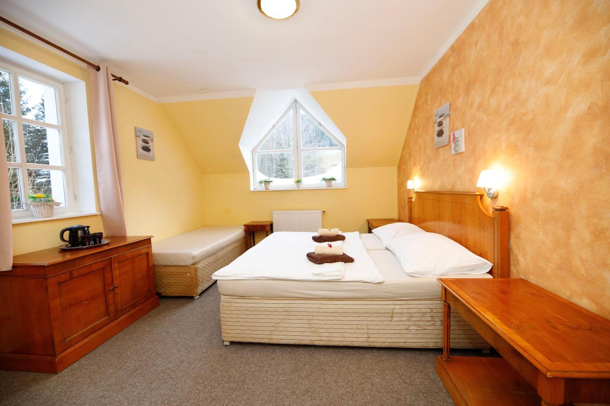 Hotel Hotylek Na Myte à Harrachov Extérieur photo